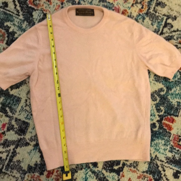 Beautiful Vintage Short-Sleeved Cashmere Sweater! - Picture 7 of 8